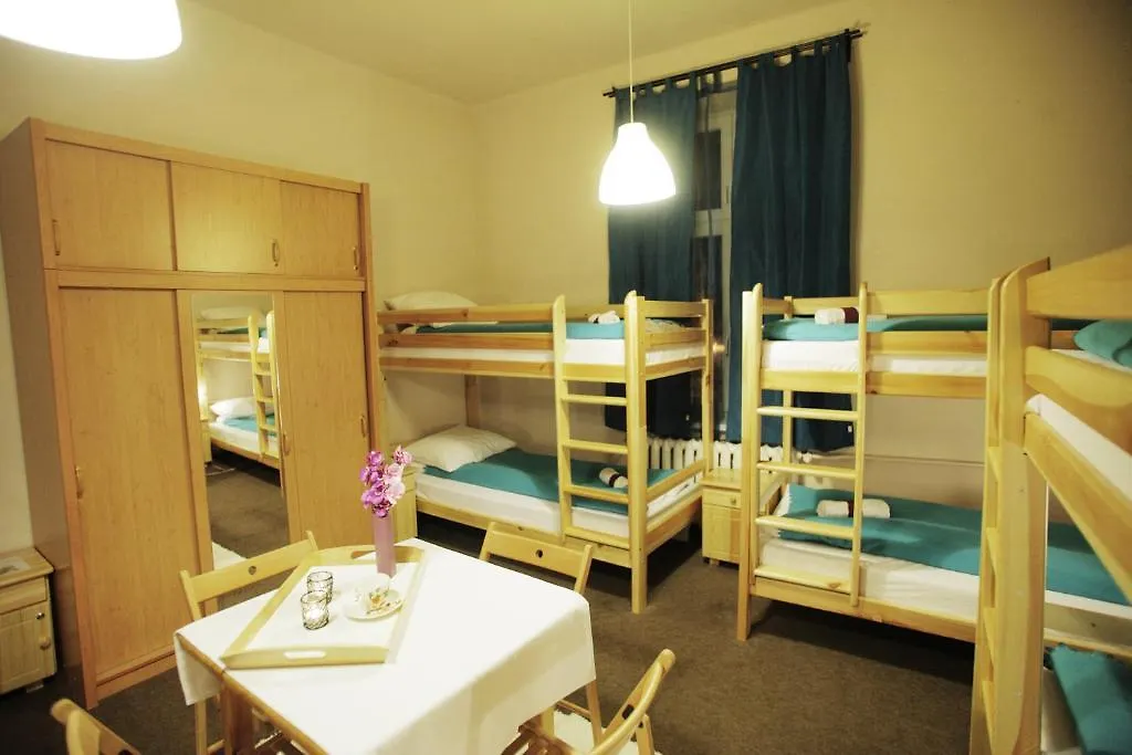 Hostel Dragon Aparthostel Senatorska Krakov Polsko